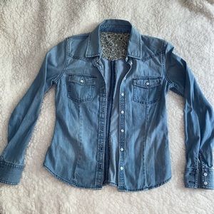 Forever 21 Denim Long Sleeve Button Down (XS/S)